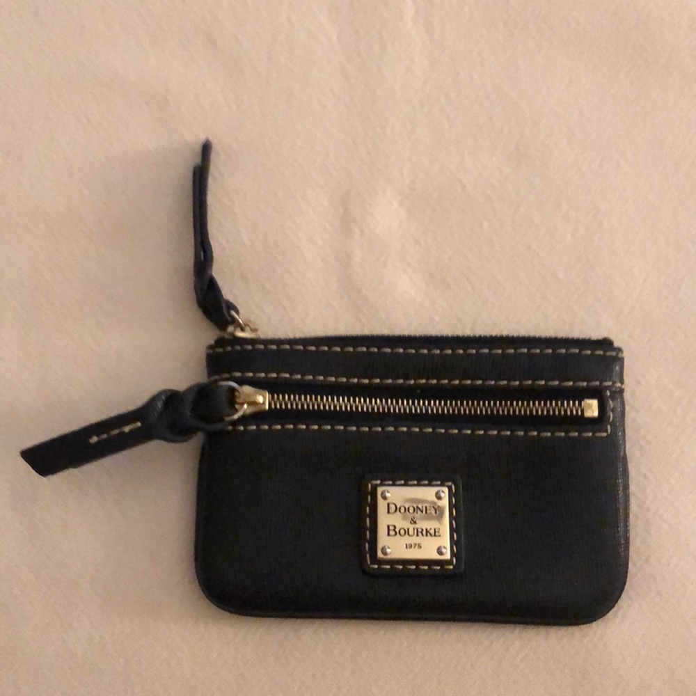 Dooney & Burke Saffiano change purse